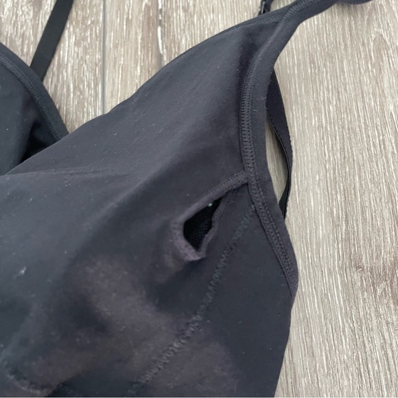 Fabletics Sync Seamless Bralette Black Size Medium - Picture 8 of 9
